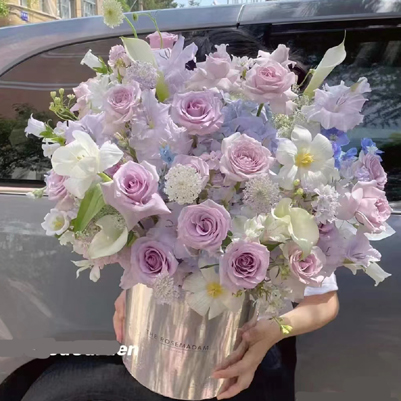 send mixed flowers in bucket jinhua