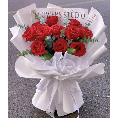 send romantic flowers to  china