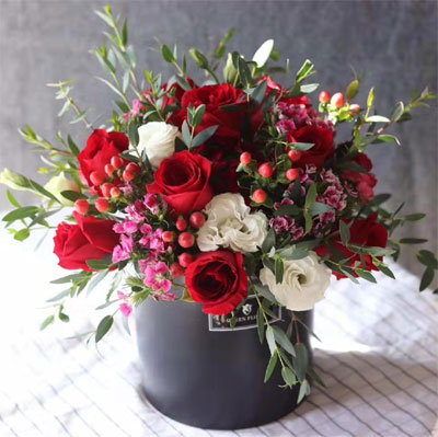 send bucket of roses to china